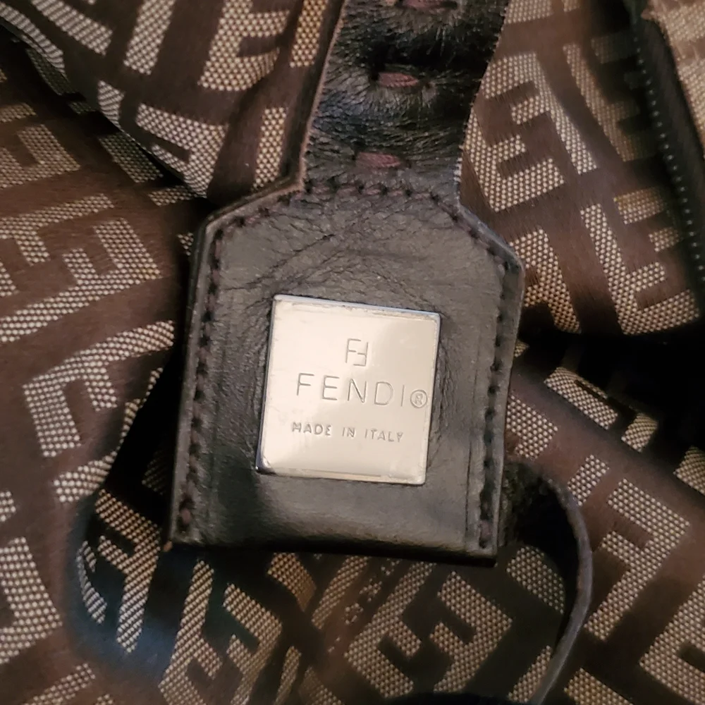 FENDI Zucchino Beige and Brown Logo Tote Bag - Picture 12 of 15